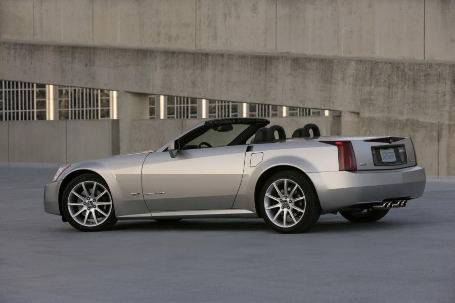  Cadillac XLR-V 2006 года  (фото 45 из 58)